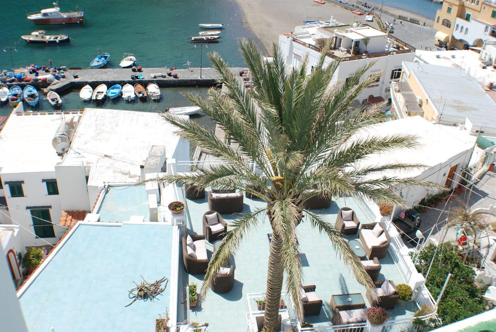 Hotel La Palma Sant'Angelo  Экстерьер фото